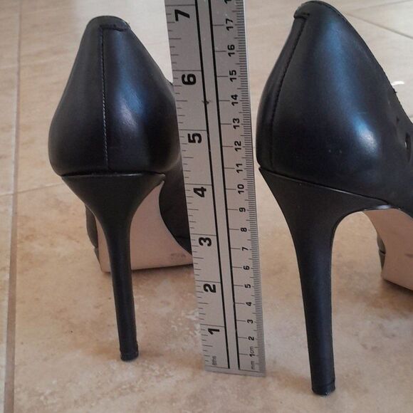 BCBGeneration Leather perforated heels - Picture 12 of 12